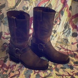 Frye Harness 12R Boots